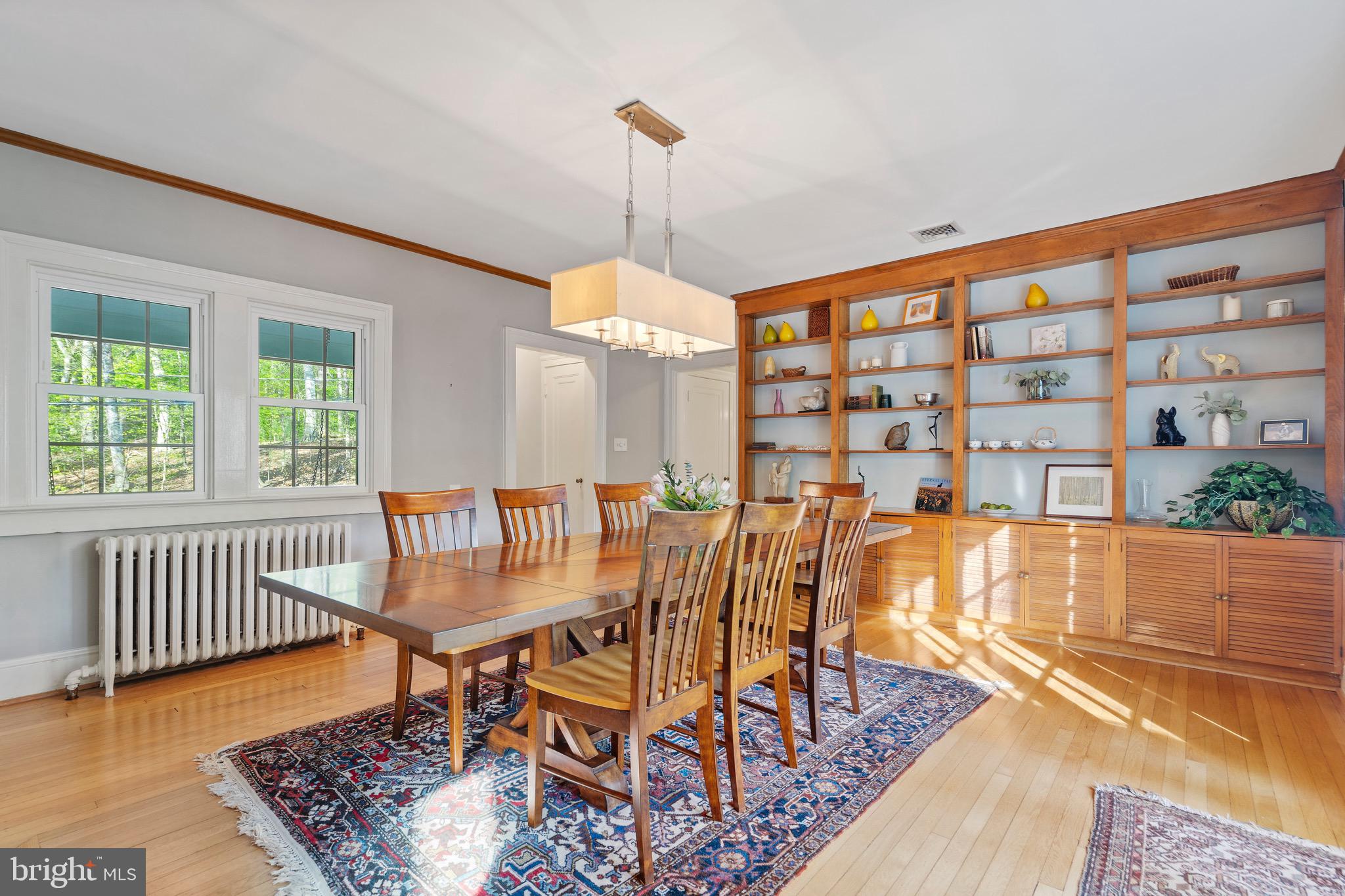 2830 N BEECHWOOD CIRCLE