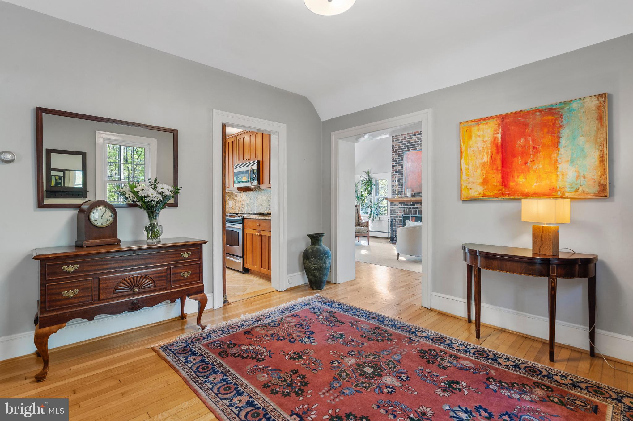 2830 N BEECHWOOD CIRCLE