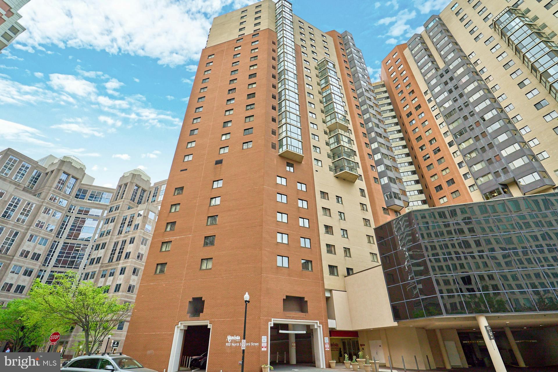 900 N STAFFORD STREET 2125