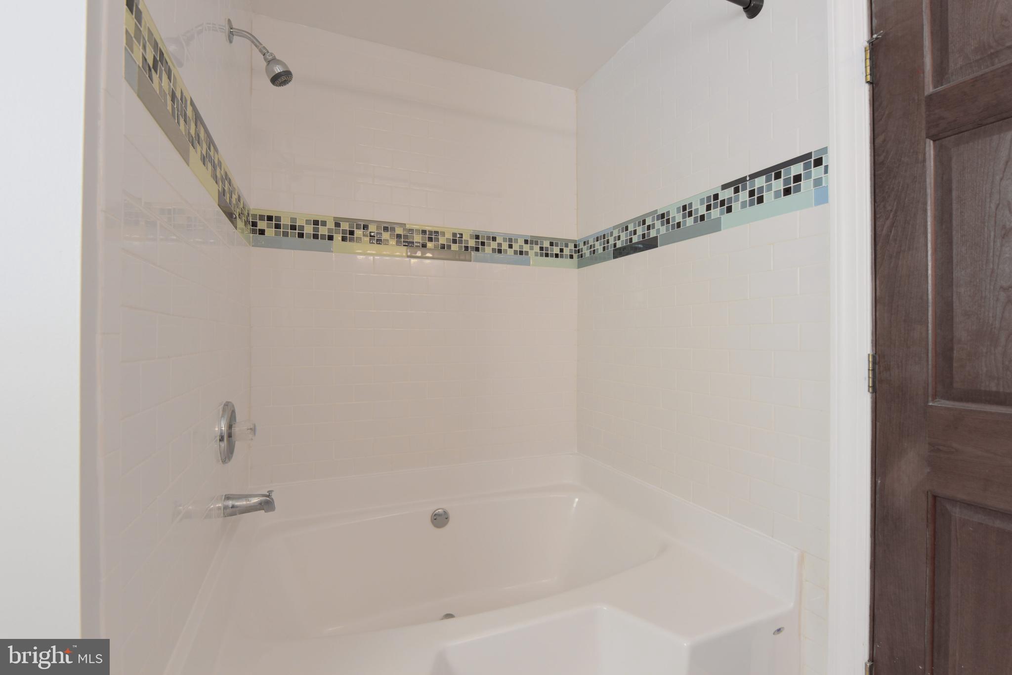 3813 16TH STREET S