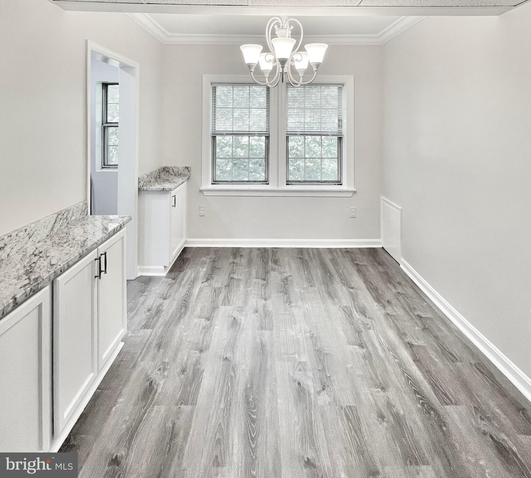 1748 N RHODES STREET 6-321