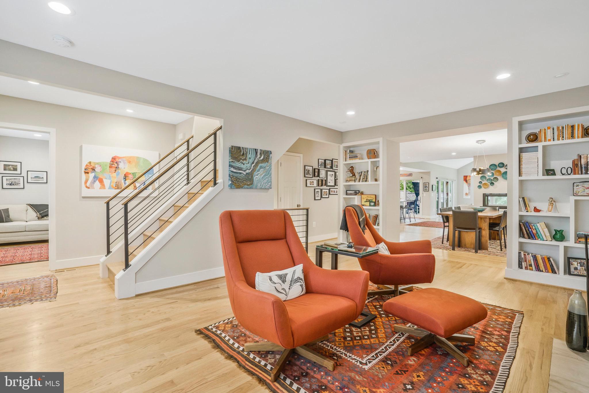 709 N KENMORE STREET