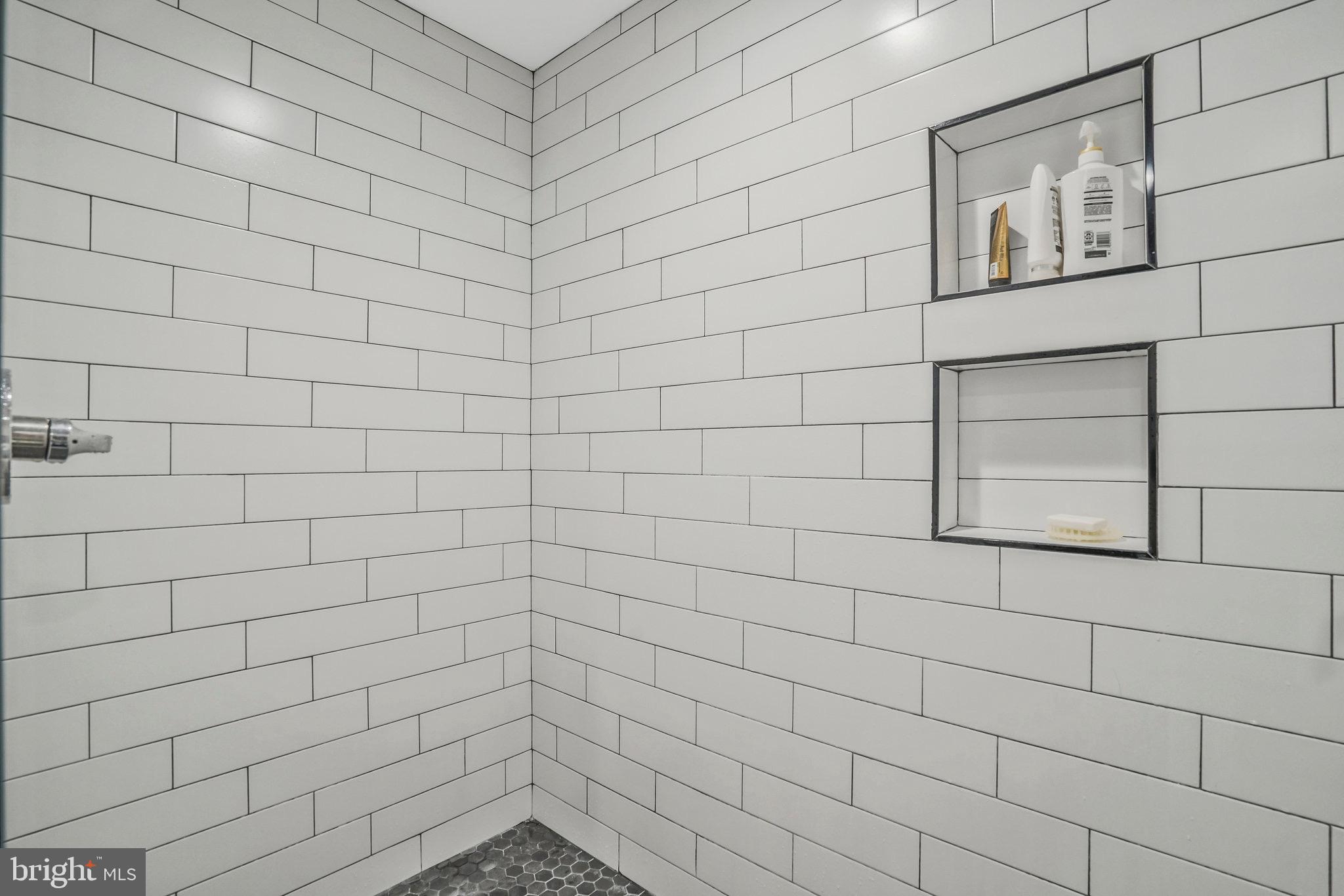 709 N KENMORE STREET