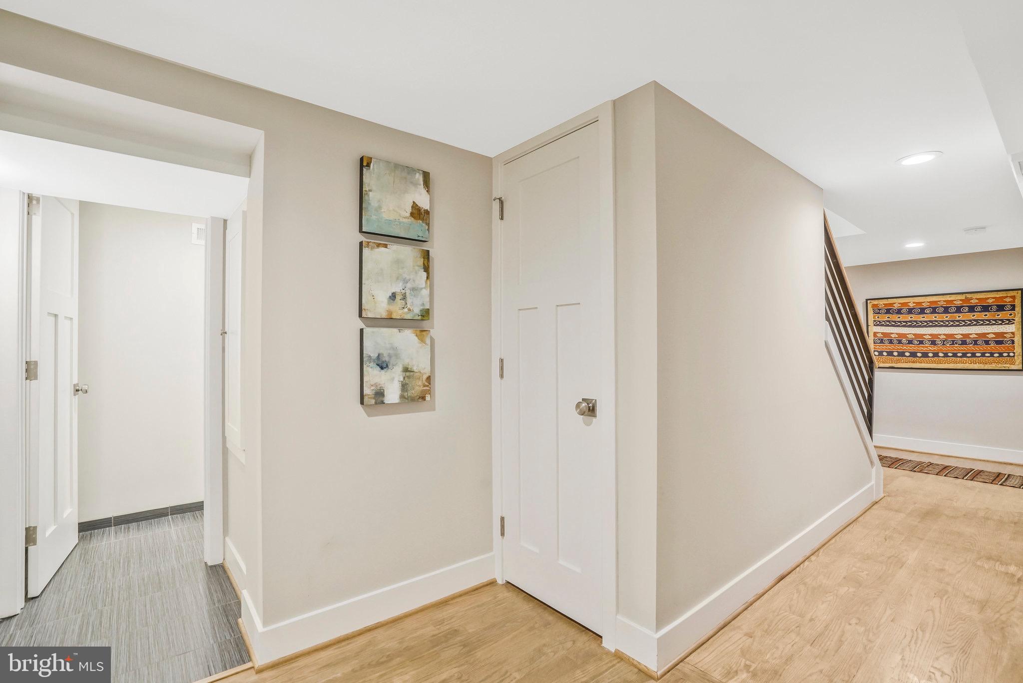 709 N KENMORE STREET