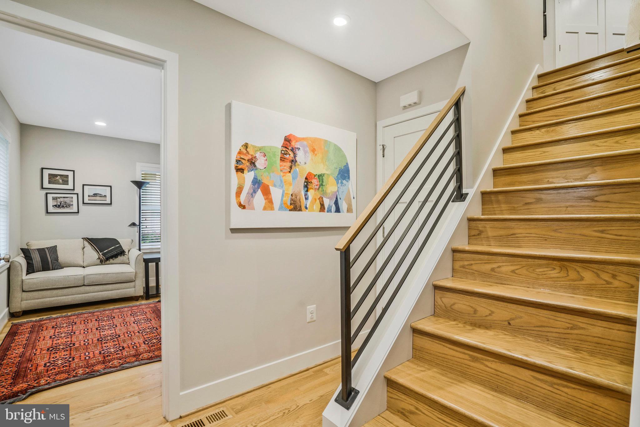 709 N KENMORE STREET