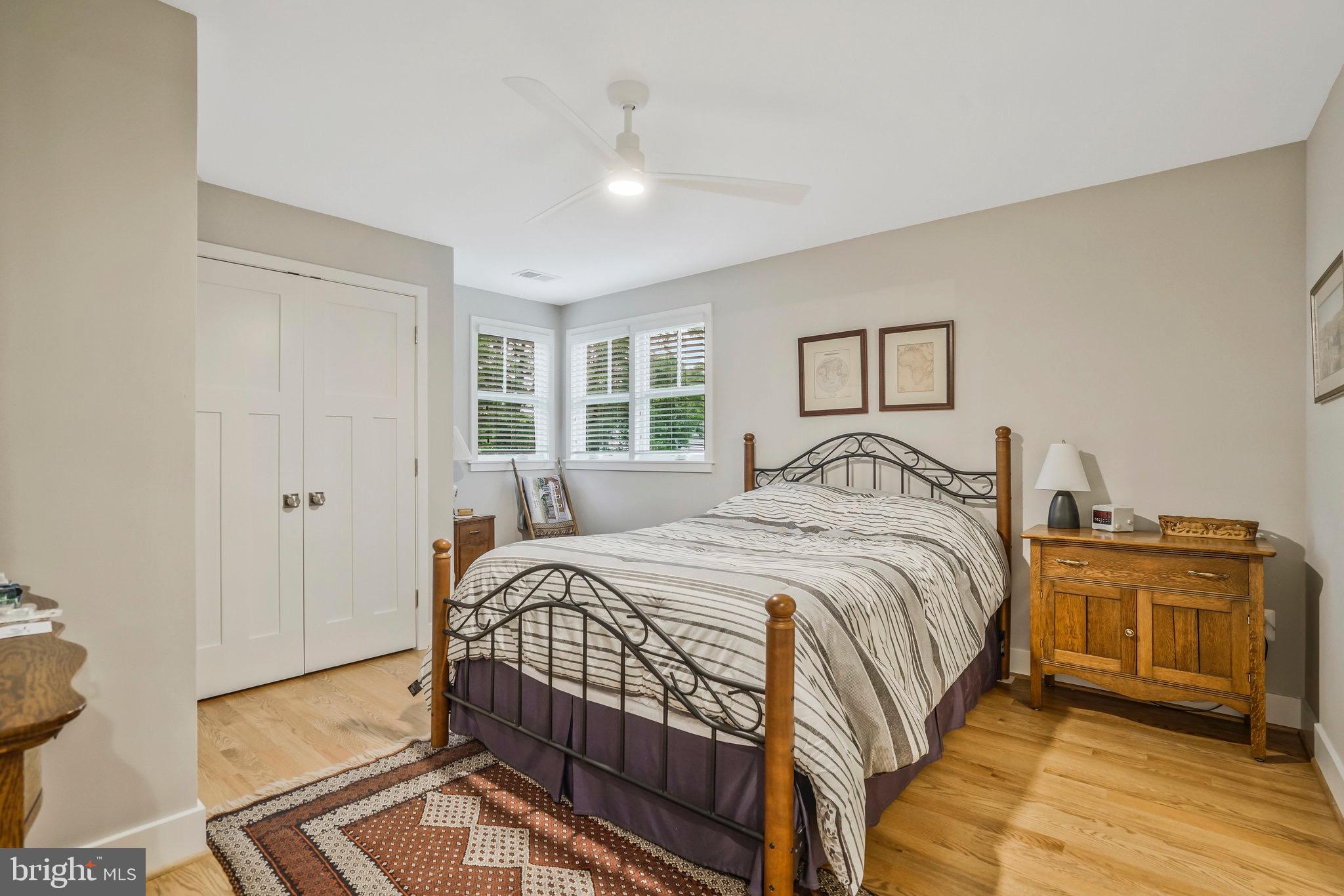 709 N KENMORE STREET