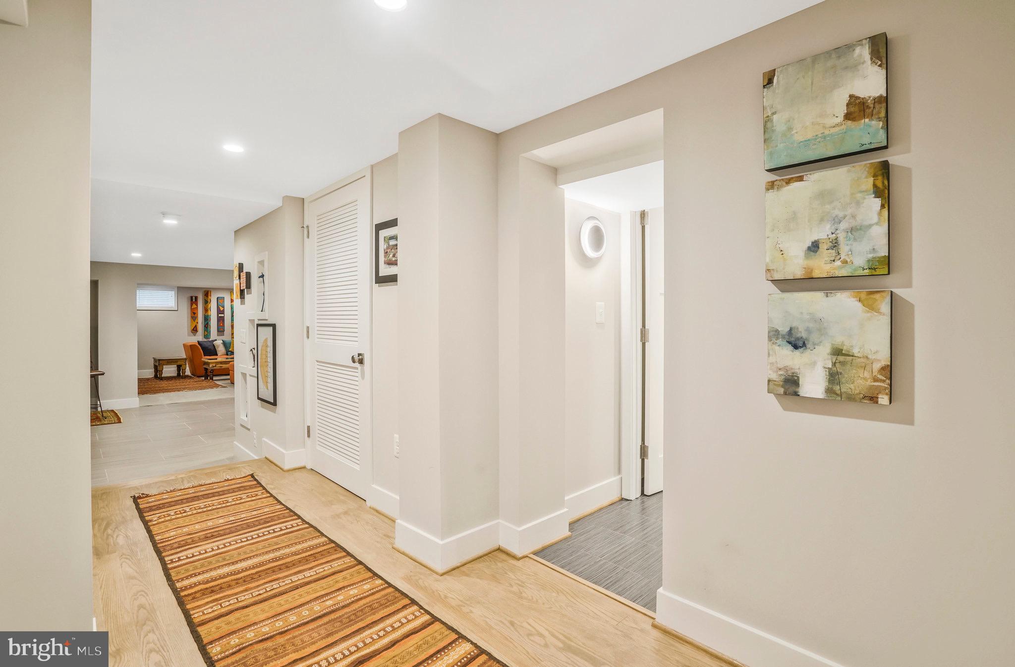 709 N KENMORE STREET