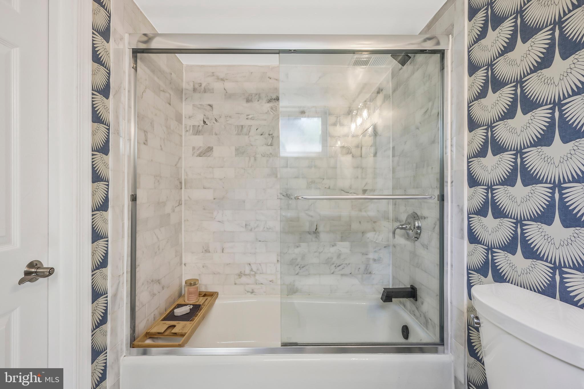 2020 N LINCOLN STREET