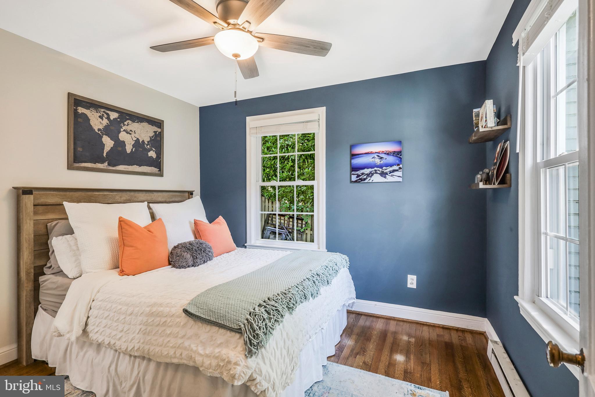 2020 N LINCOLN STREET