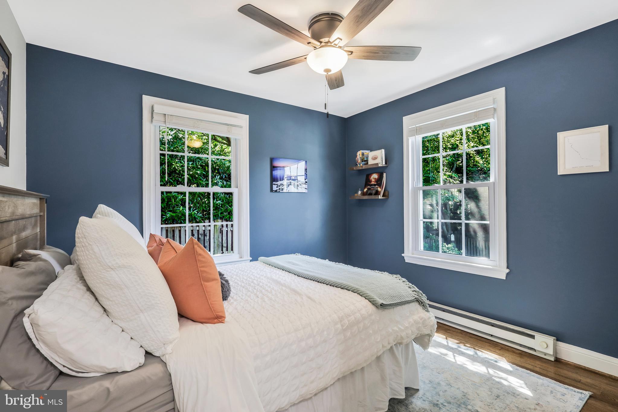 2020 N LINCOLN STREET