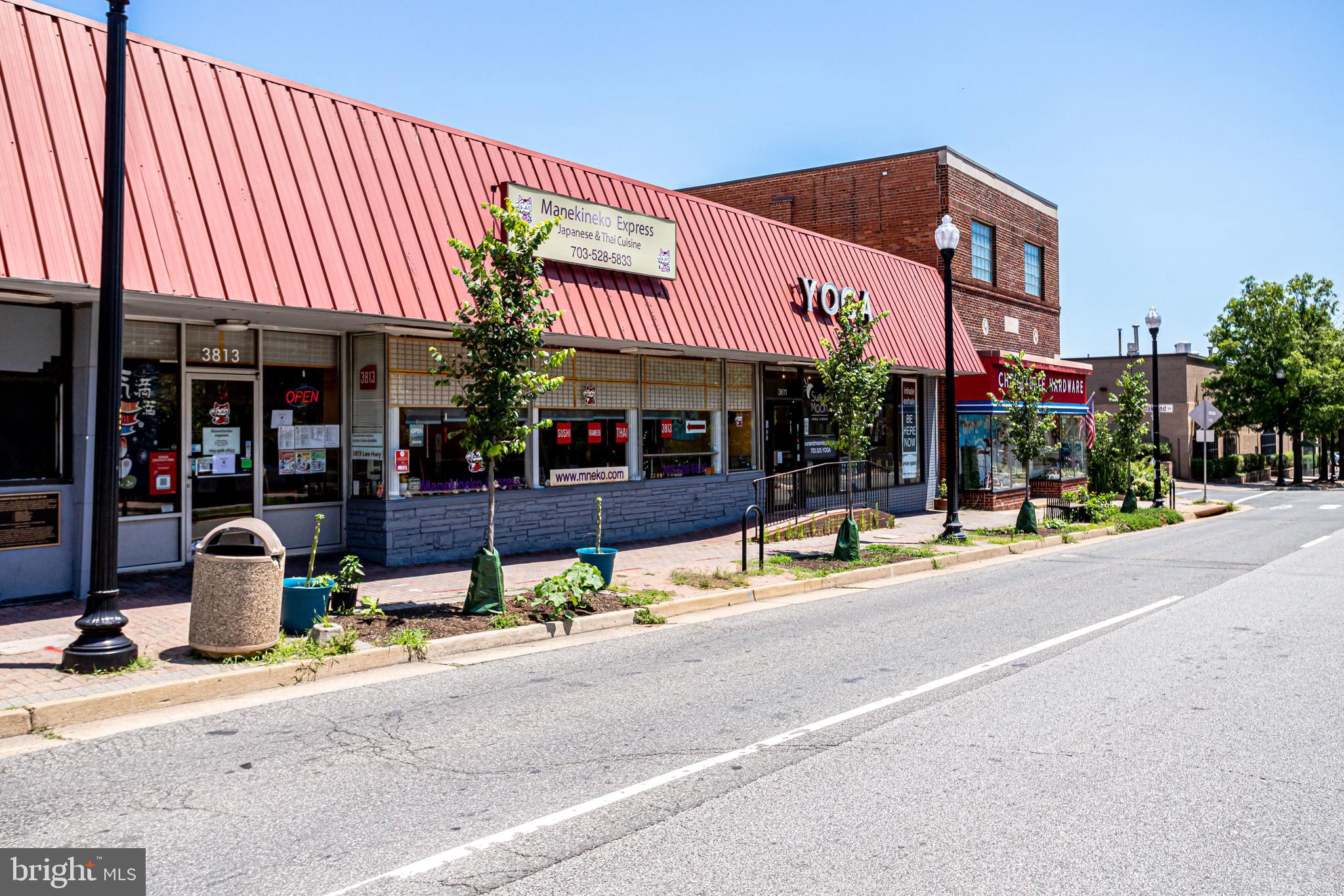 2020 N LINCOLN STREET