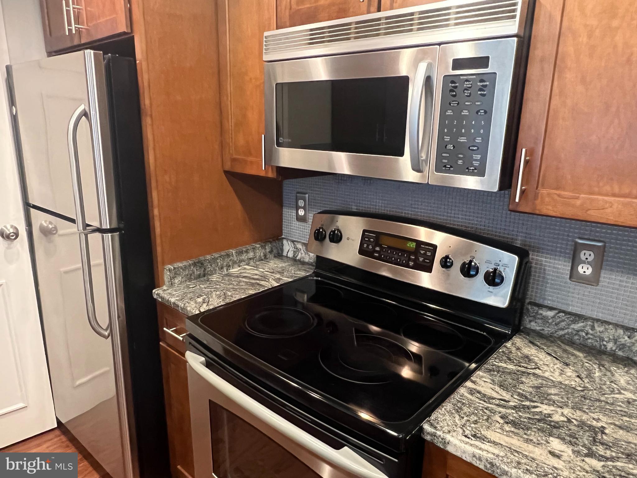 1530 KEY BOULEVARD 301