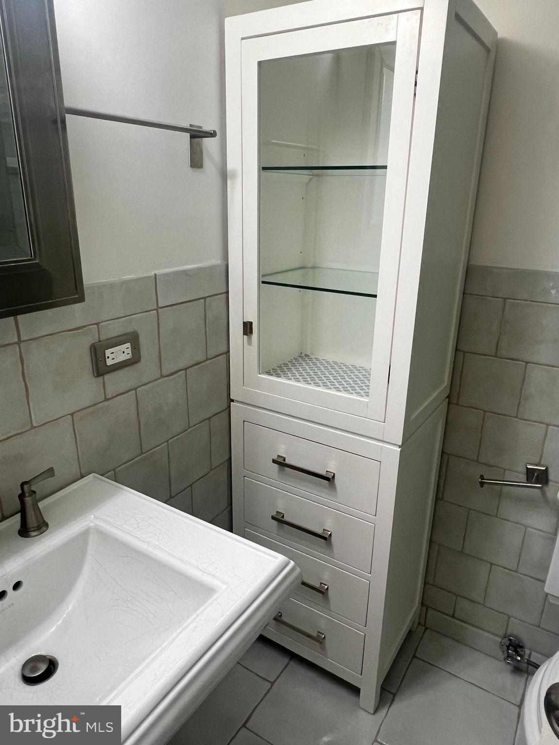1530 KEY BOULEVARD 301
