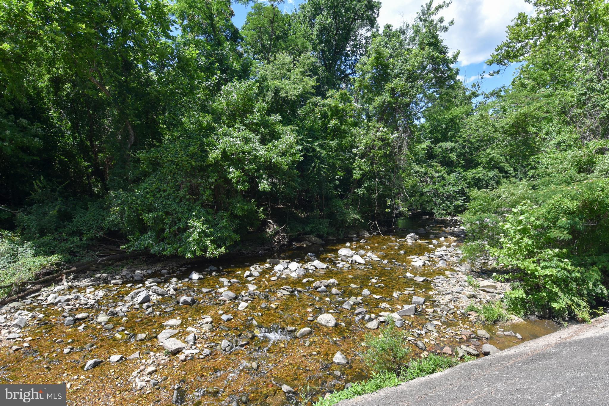 4600 S FOUR MILE RUN DRIVE S 838