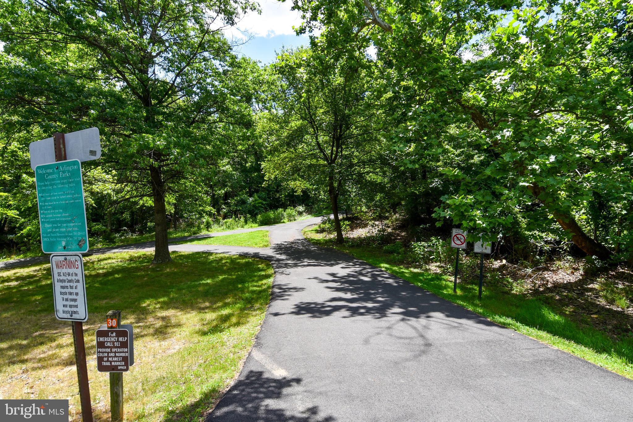 4600 S FOUR MILE RUN DRIVE S 838