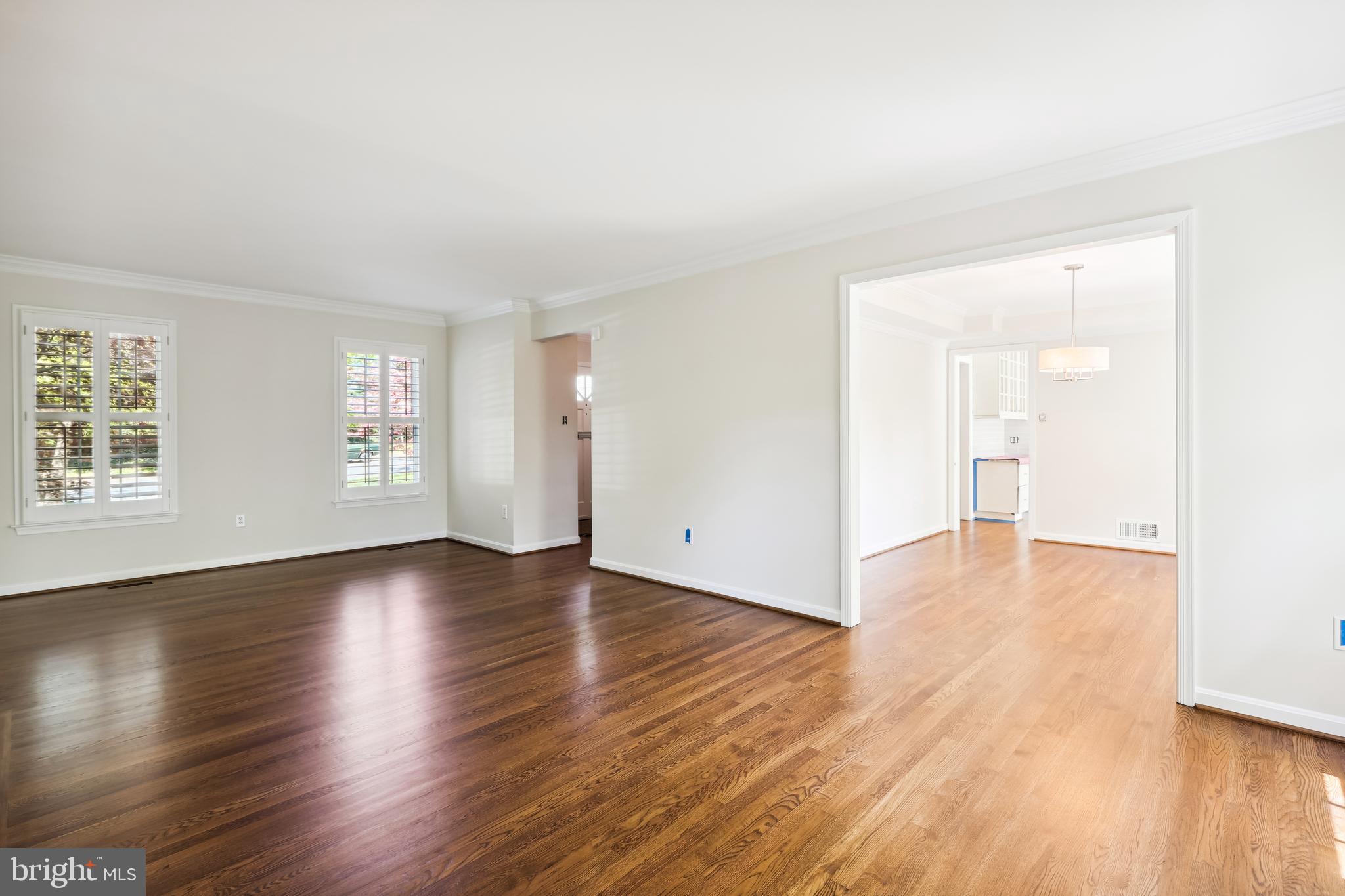 4863 35TH ROAD N