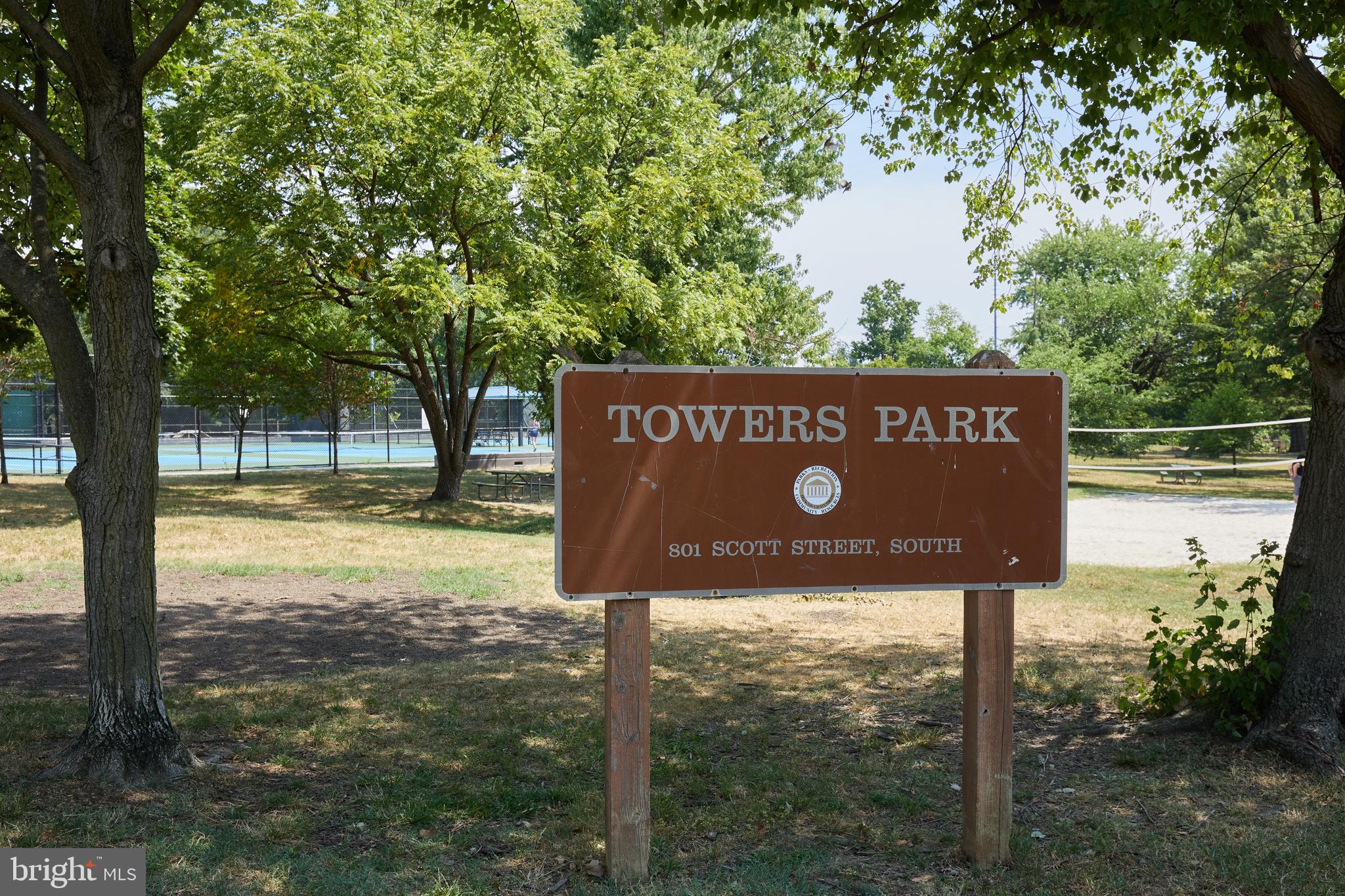 941 S SCOTT STREET 2