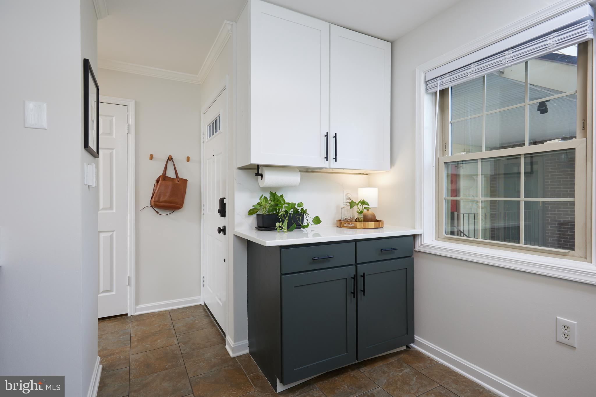 941 S SCOTT STREET 2