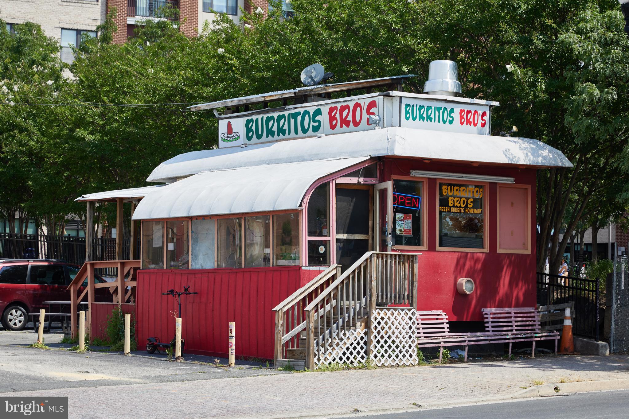 941 S SCOTT STREET 2