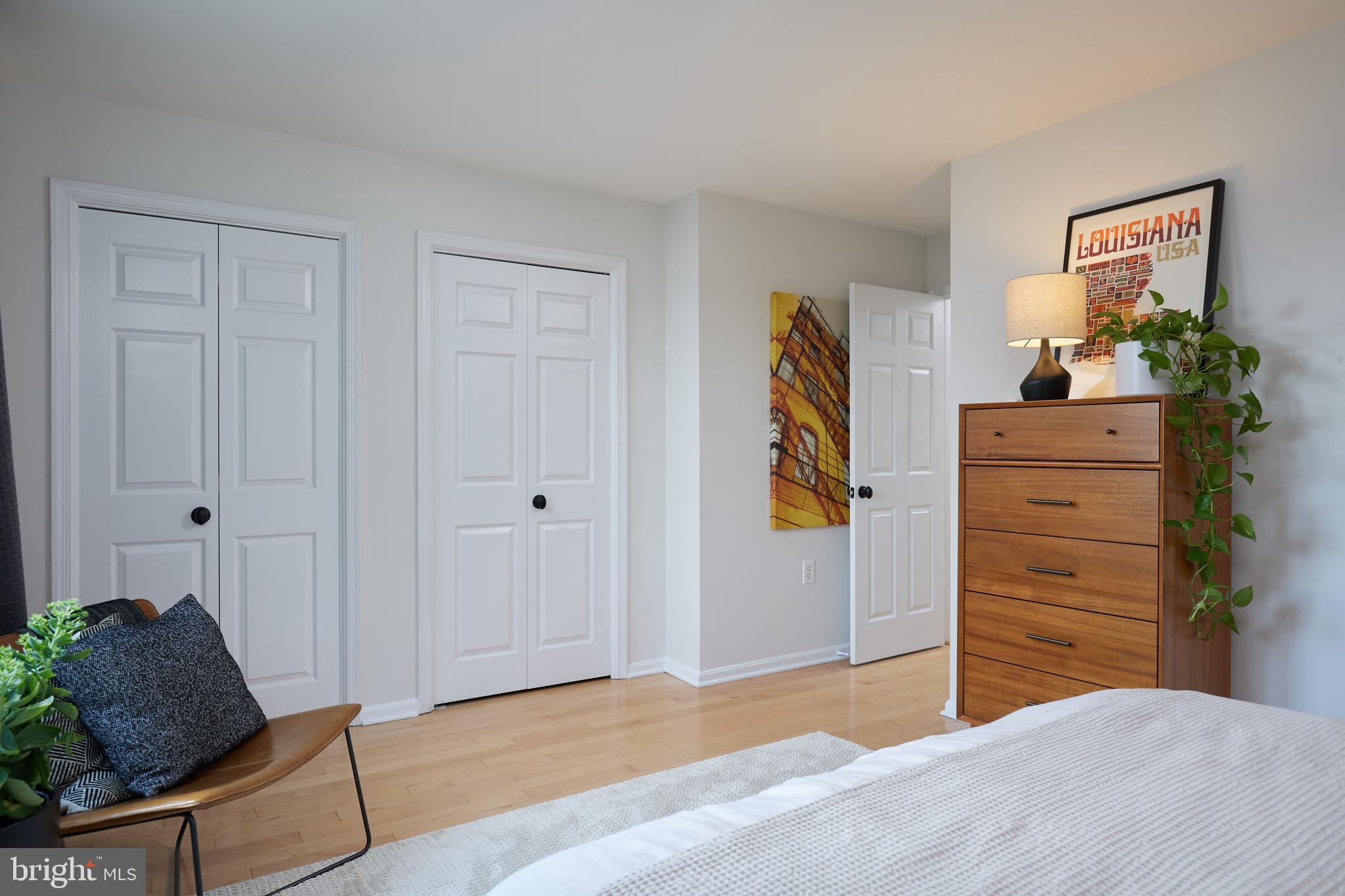 941 S SCOTT STREET 2