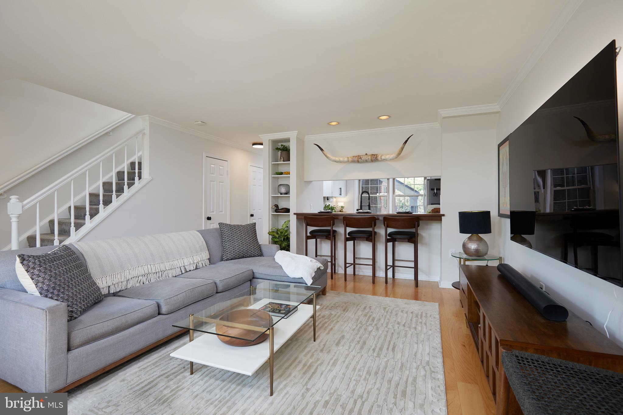 941 S SCOTT STREET 2