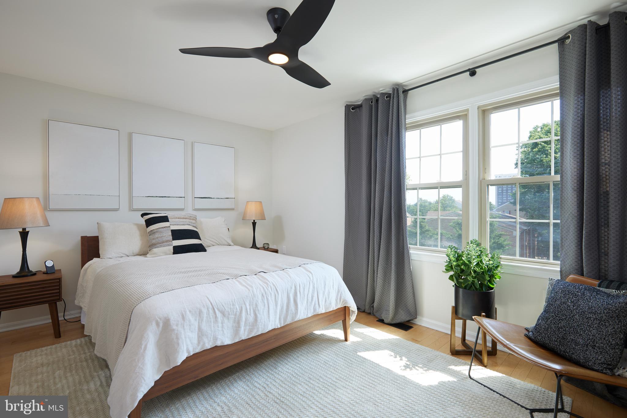 941 S SCOTT STREET 2