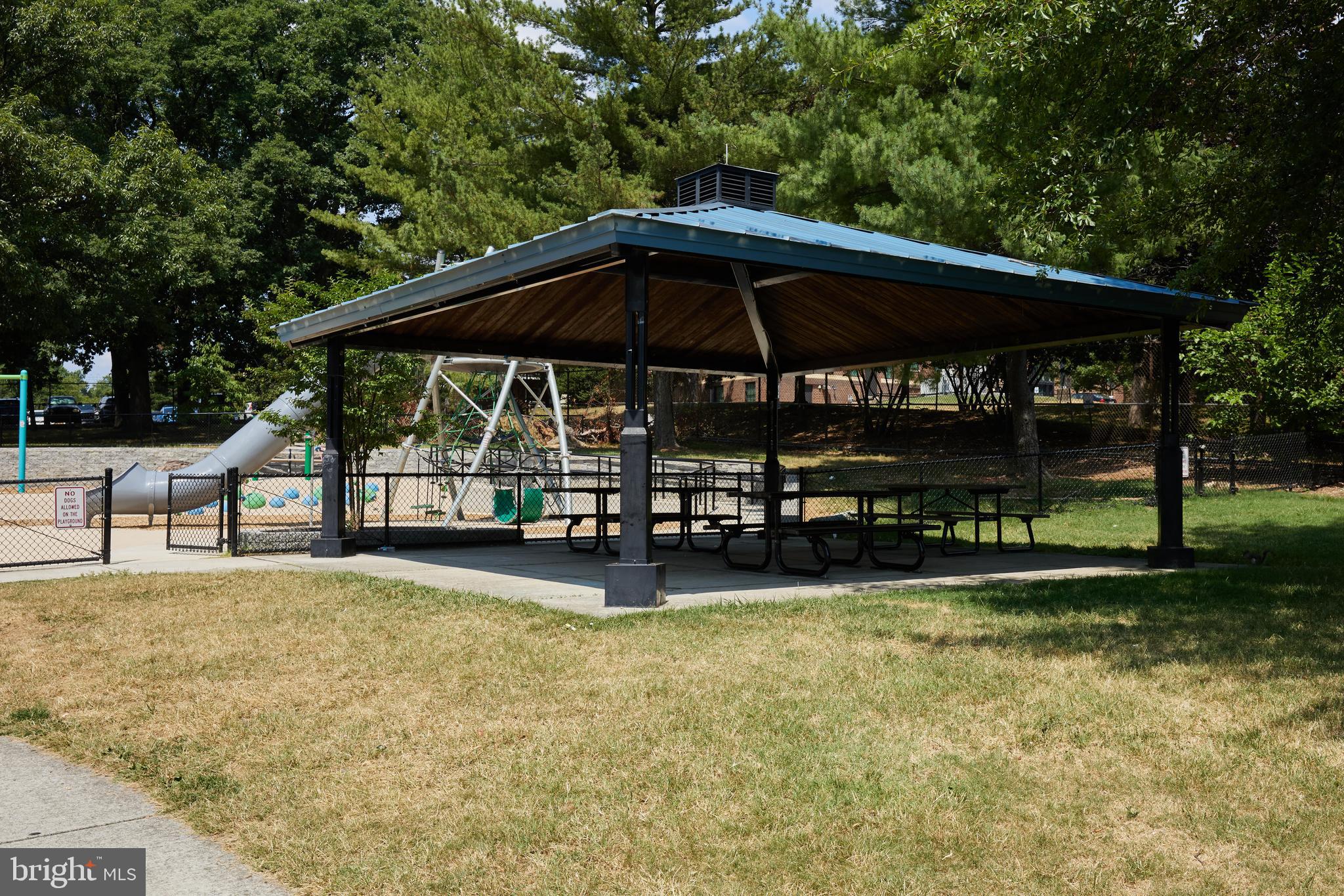 941 S SCOTT STREET 2