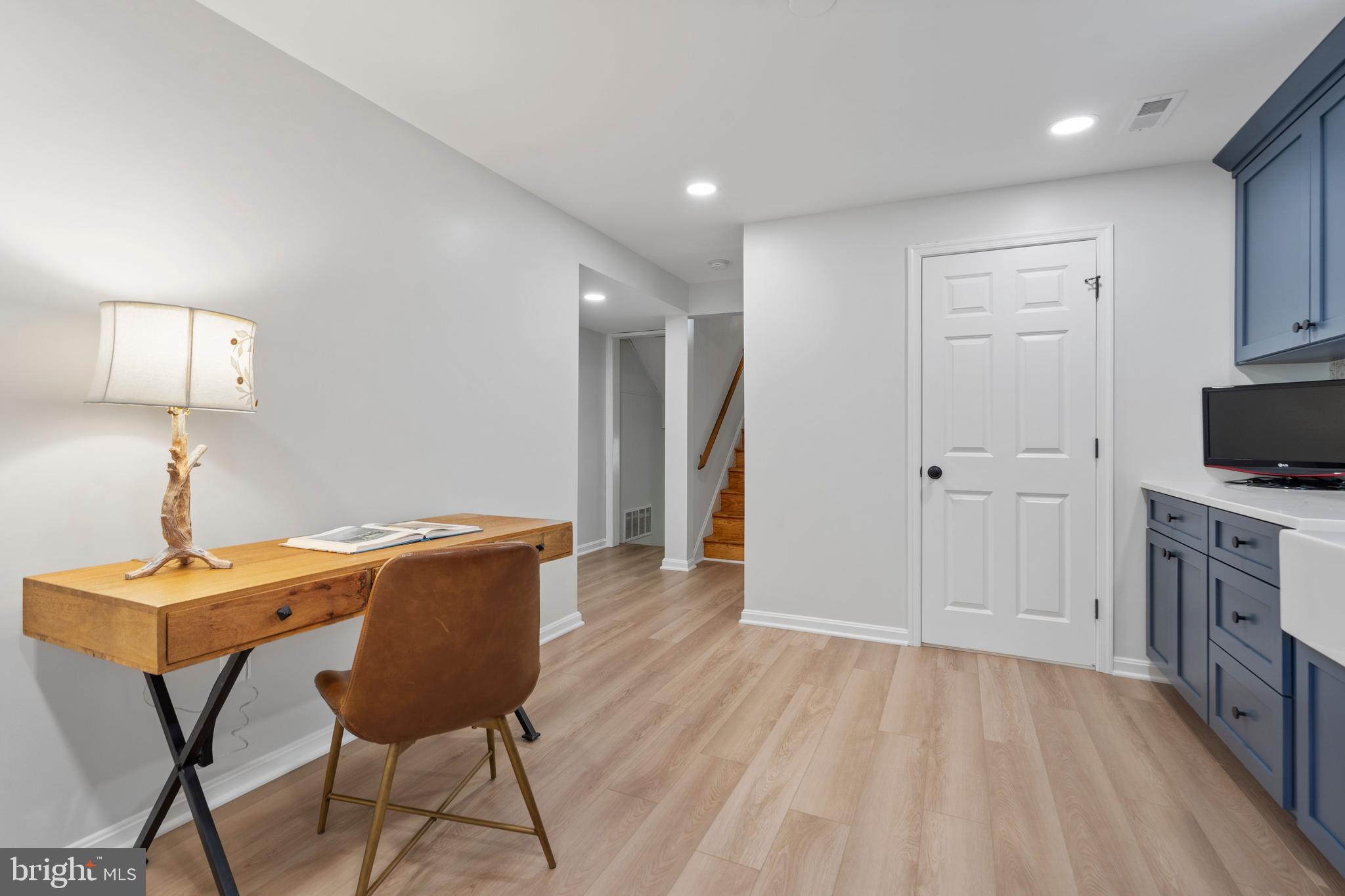 6108 22ND ROAD N