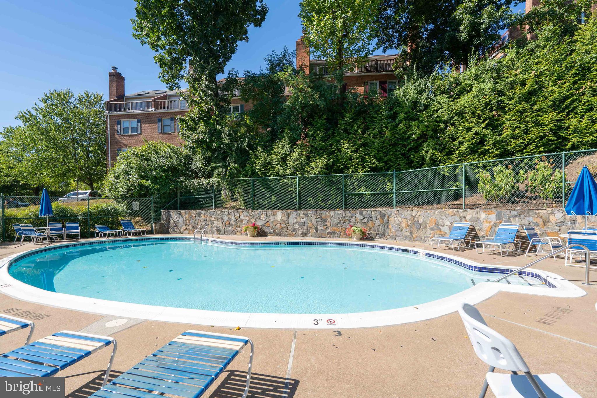 706 S ARLINGTON MILL DRIVE 201
