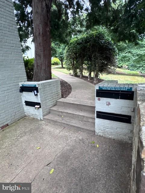 706 S ARLINGTON MILL DRIVE 201