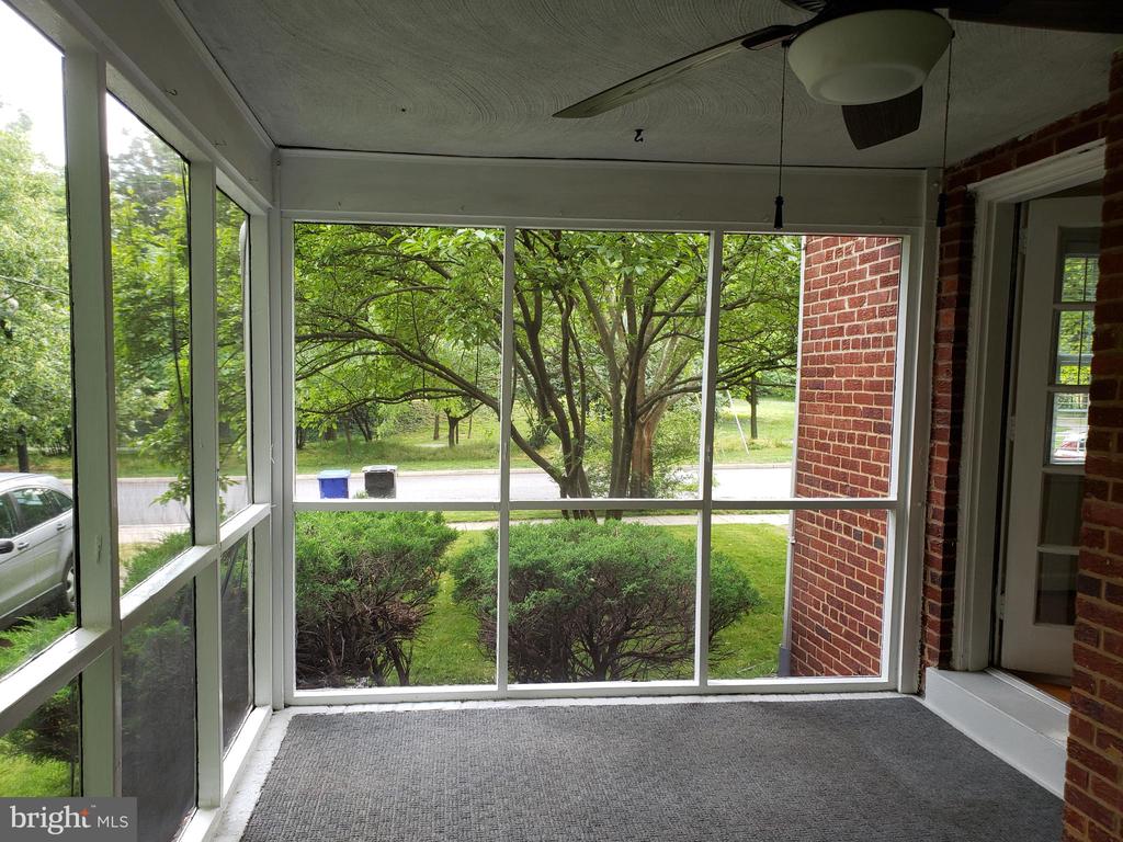 7 S IRVING STREET