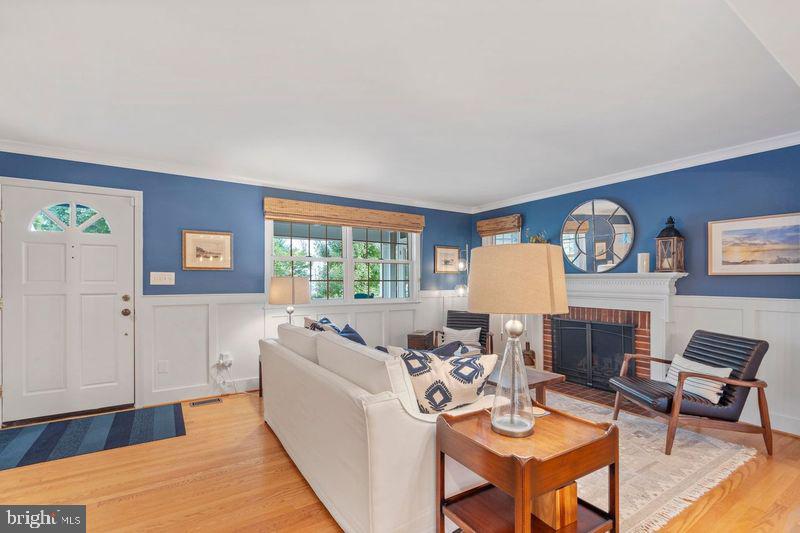 5029 27TH STREET N