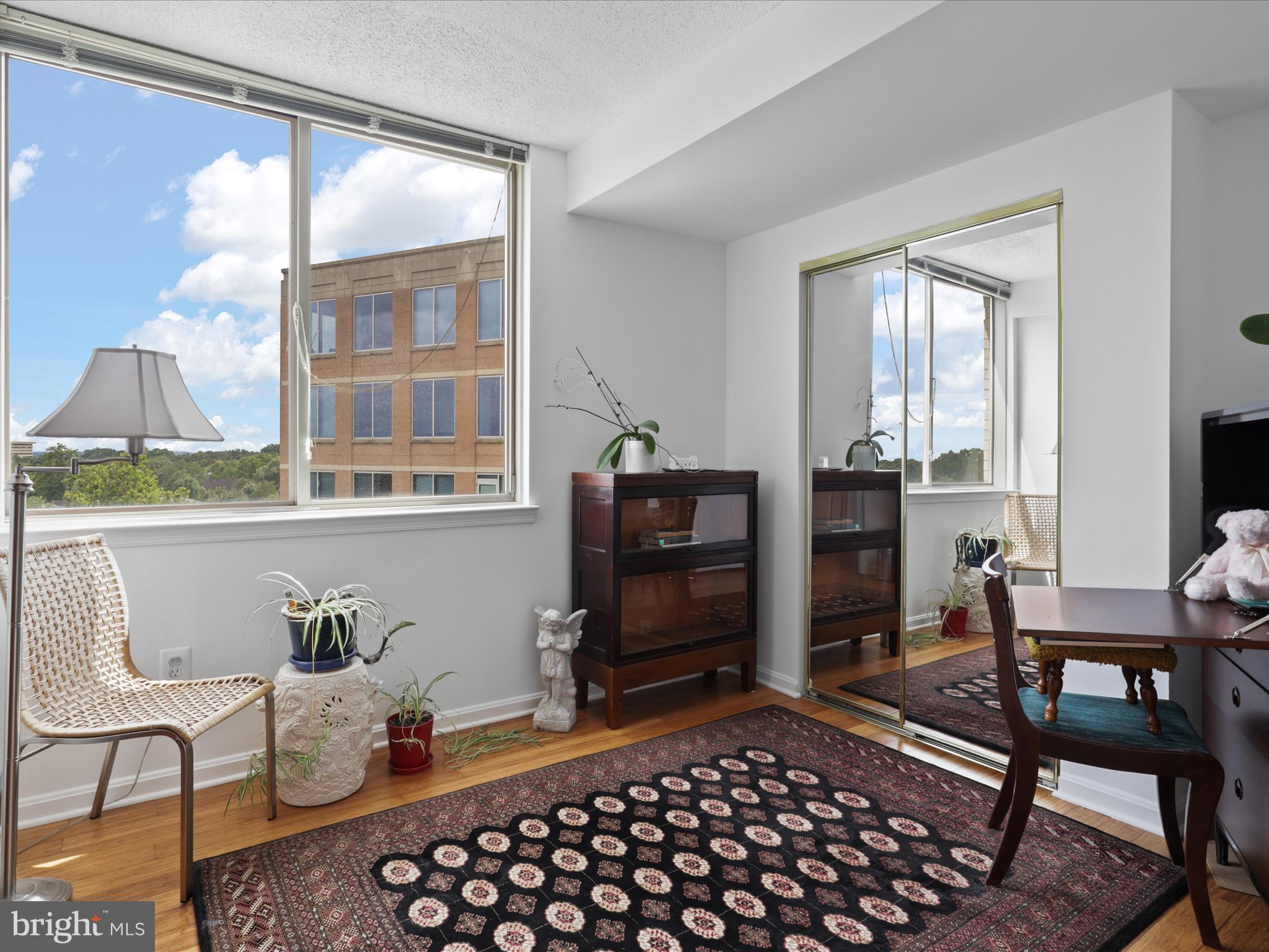 3830 9TH STREET N 908E