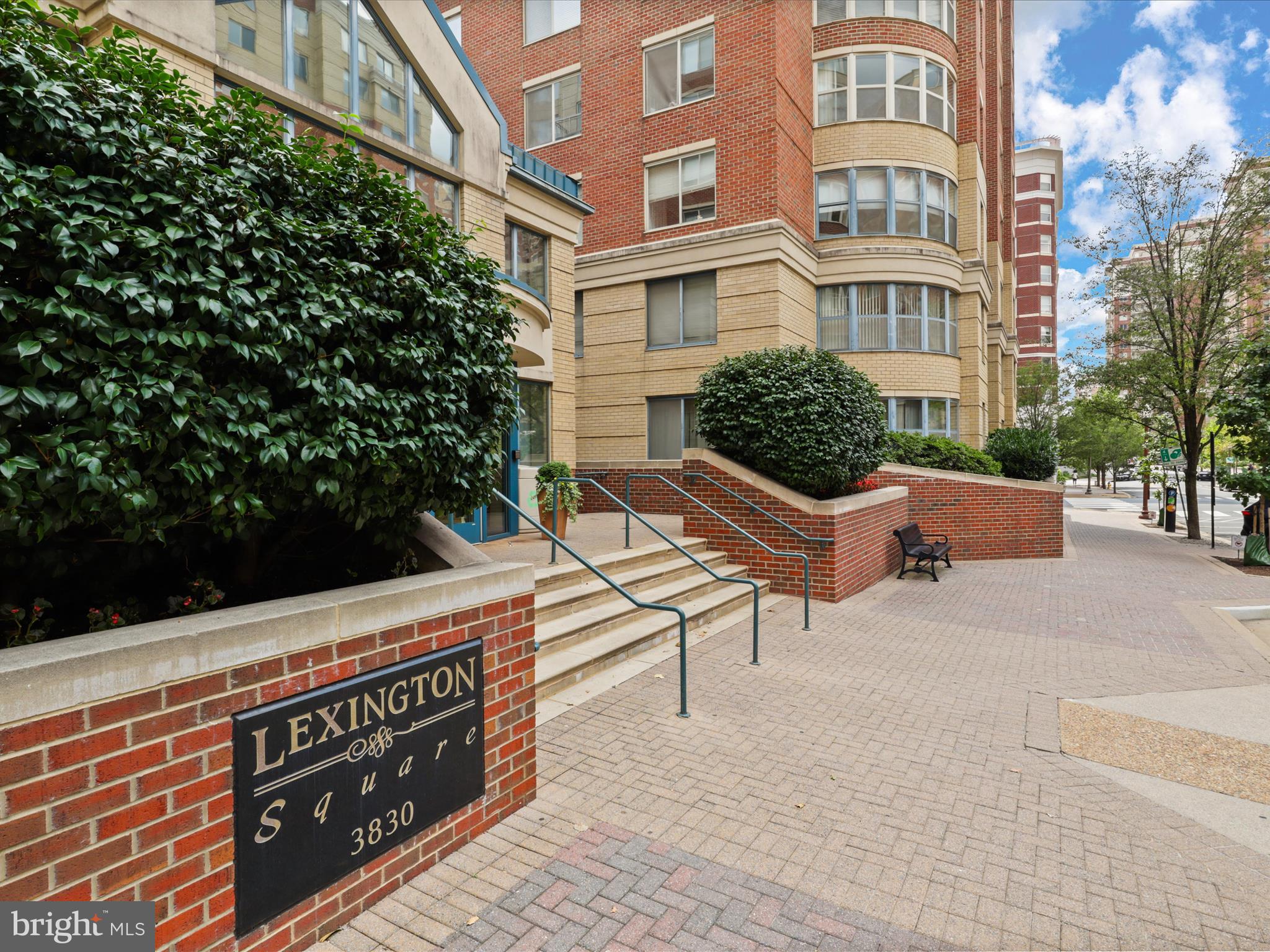 3830 9TH STREET N 908E