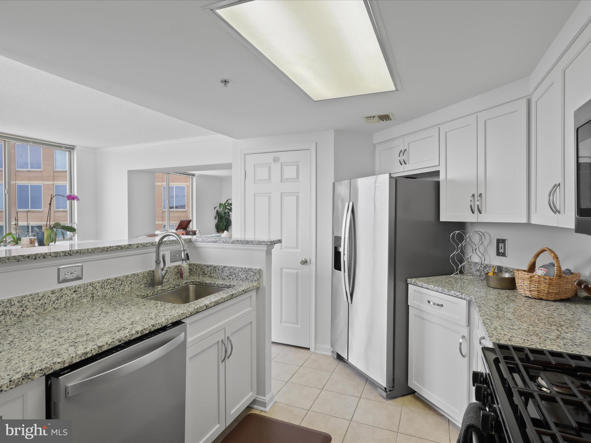 3830 9TH STREET N 908E