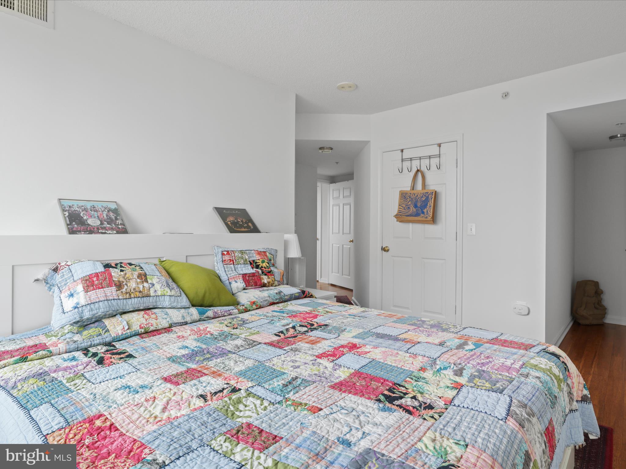 3830 9TH STREET N 908E