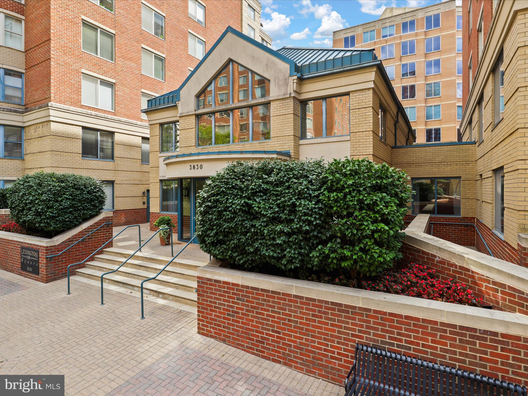 3830 9TH STREET N 908E