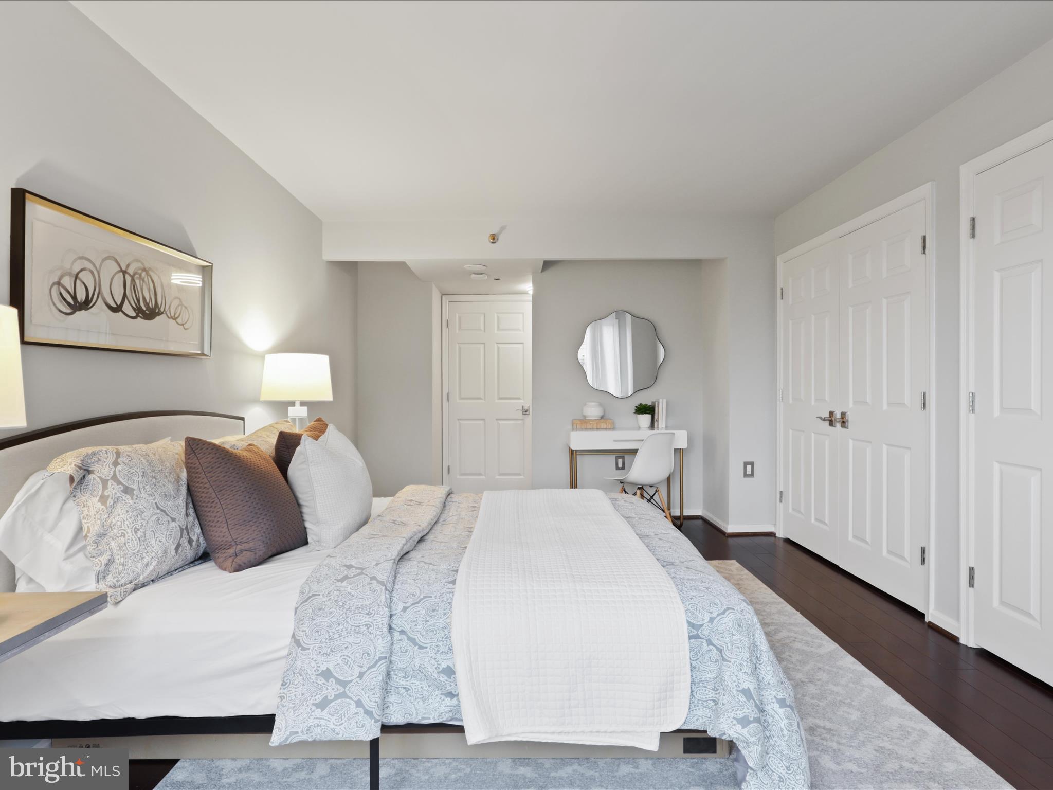 1301 N COURTHOUSE ROAD 1008