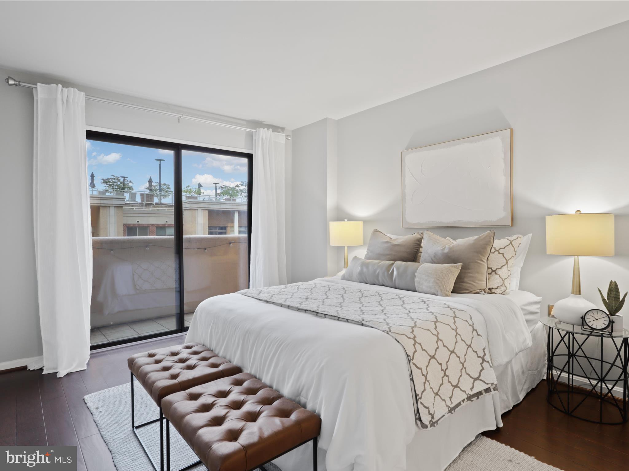 1301 N COURTHOUSE ROAD 1008