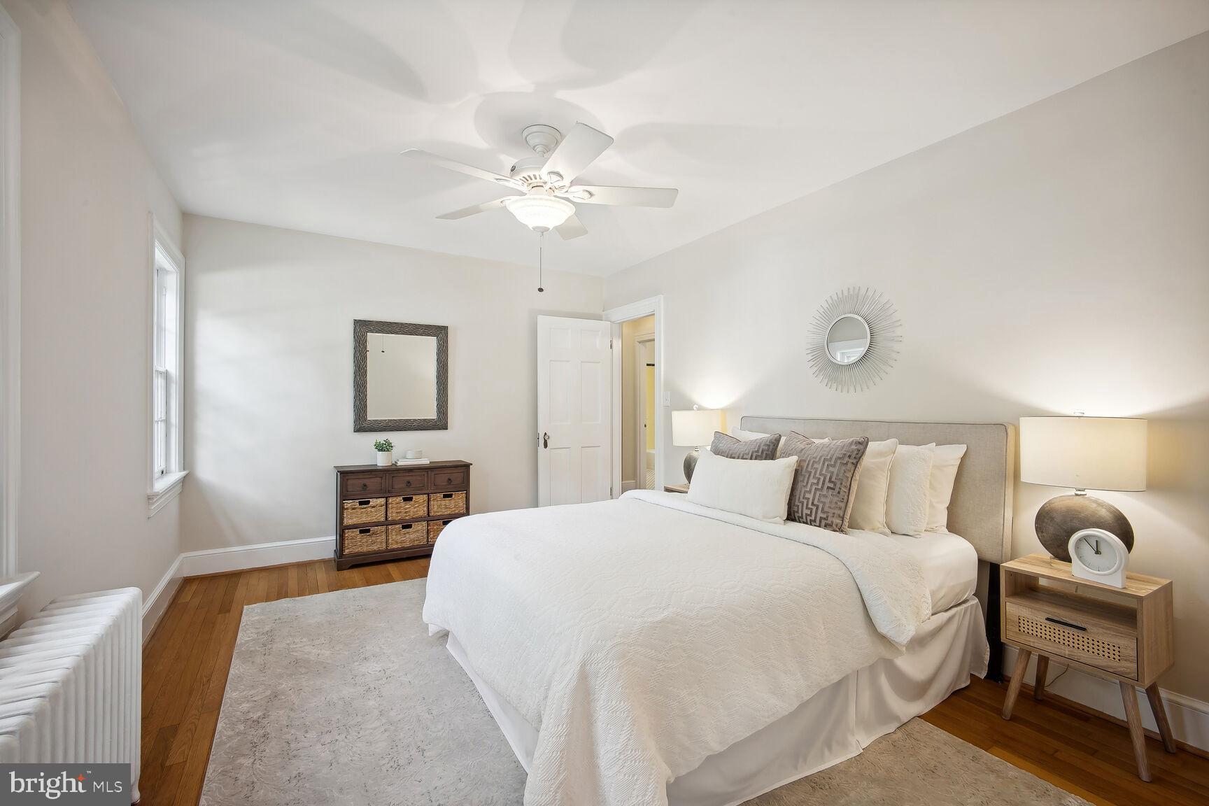 419 N JACKSON STREET