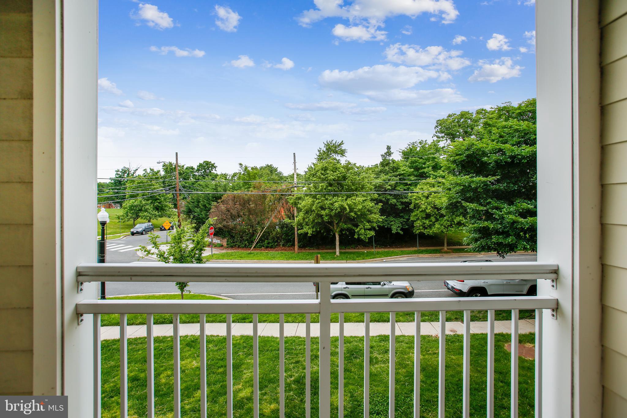 801 S GREENBRIER STREET 220