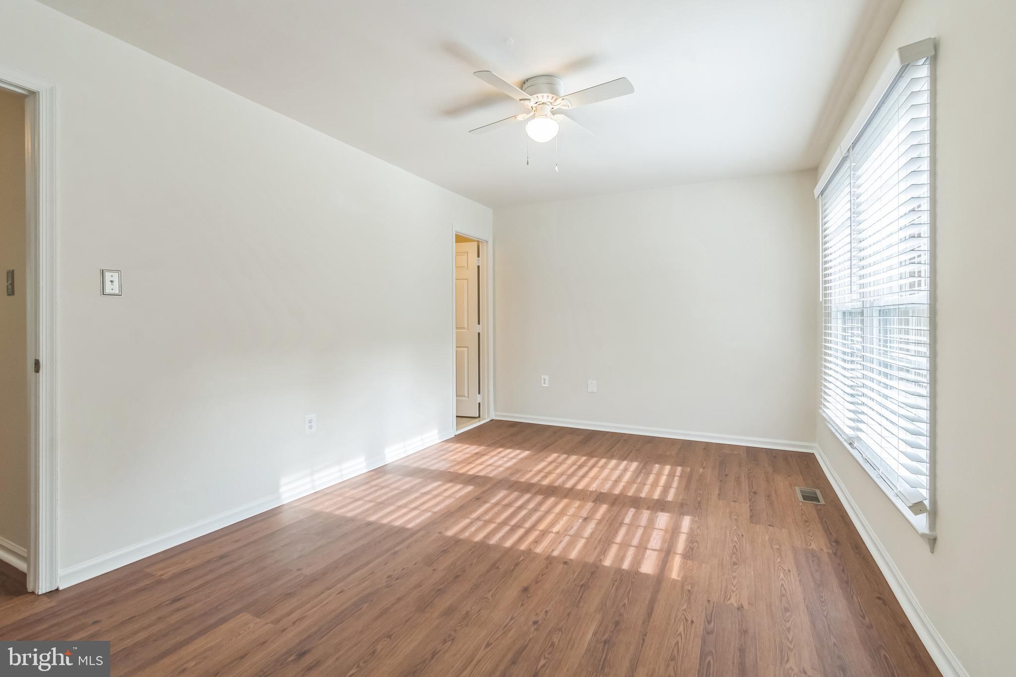 2558 S ARLINGTON MILL DRIVE B 2