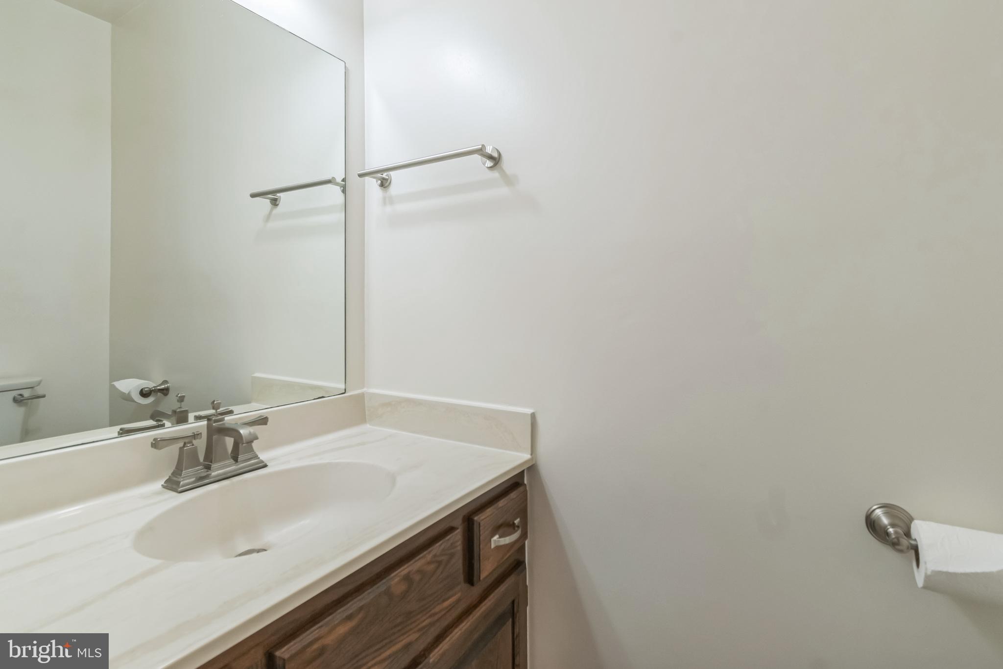 2558 S ARLINGTON MILL DRIVE B 2