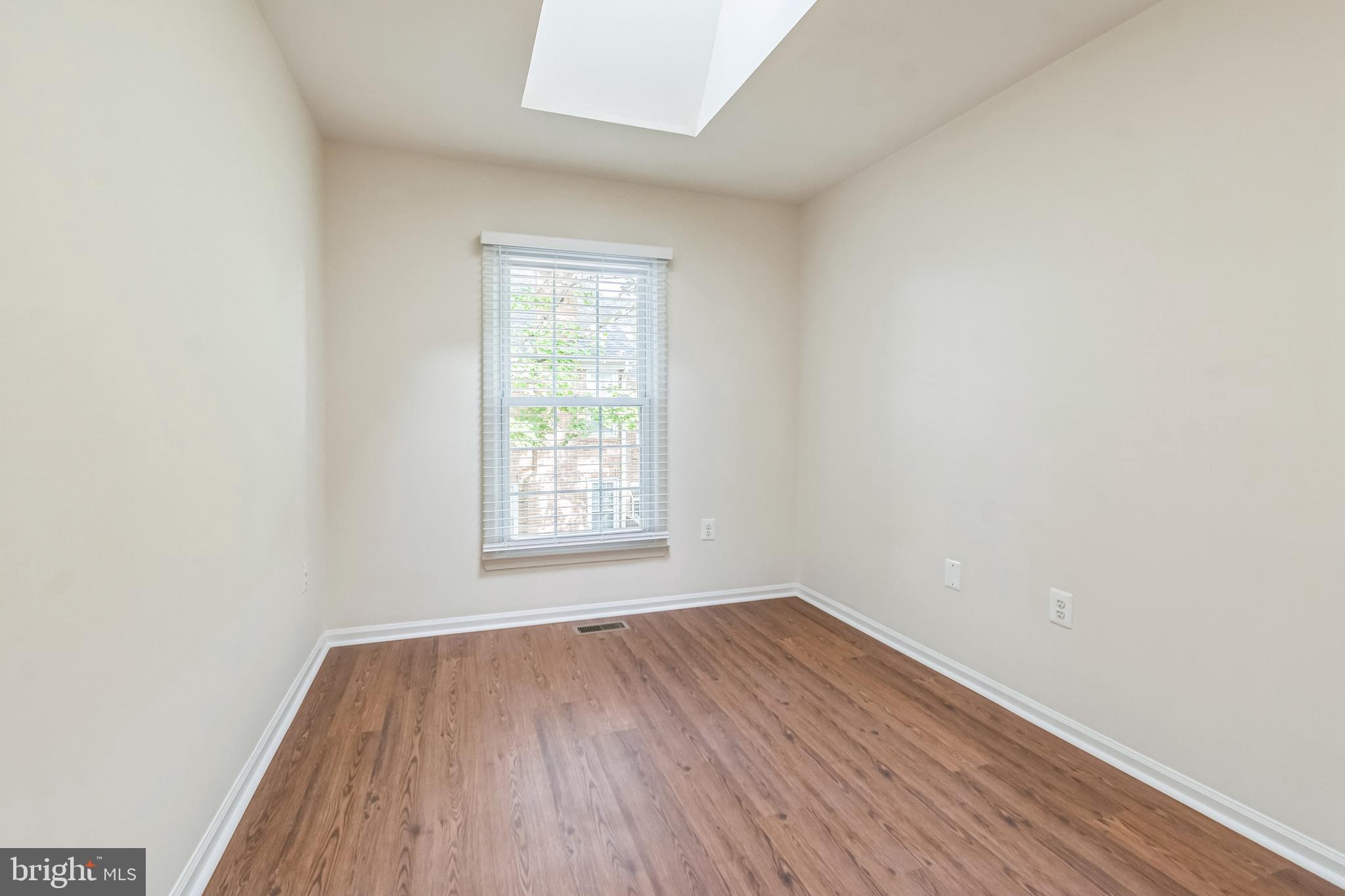 2558 S ARLINGTON MILL DRIVE B 2