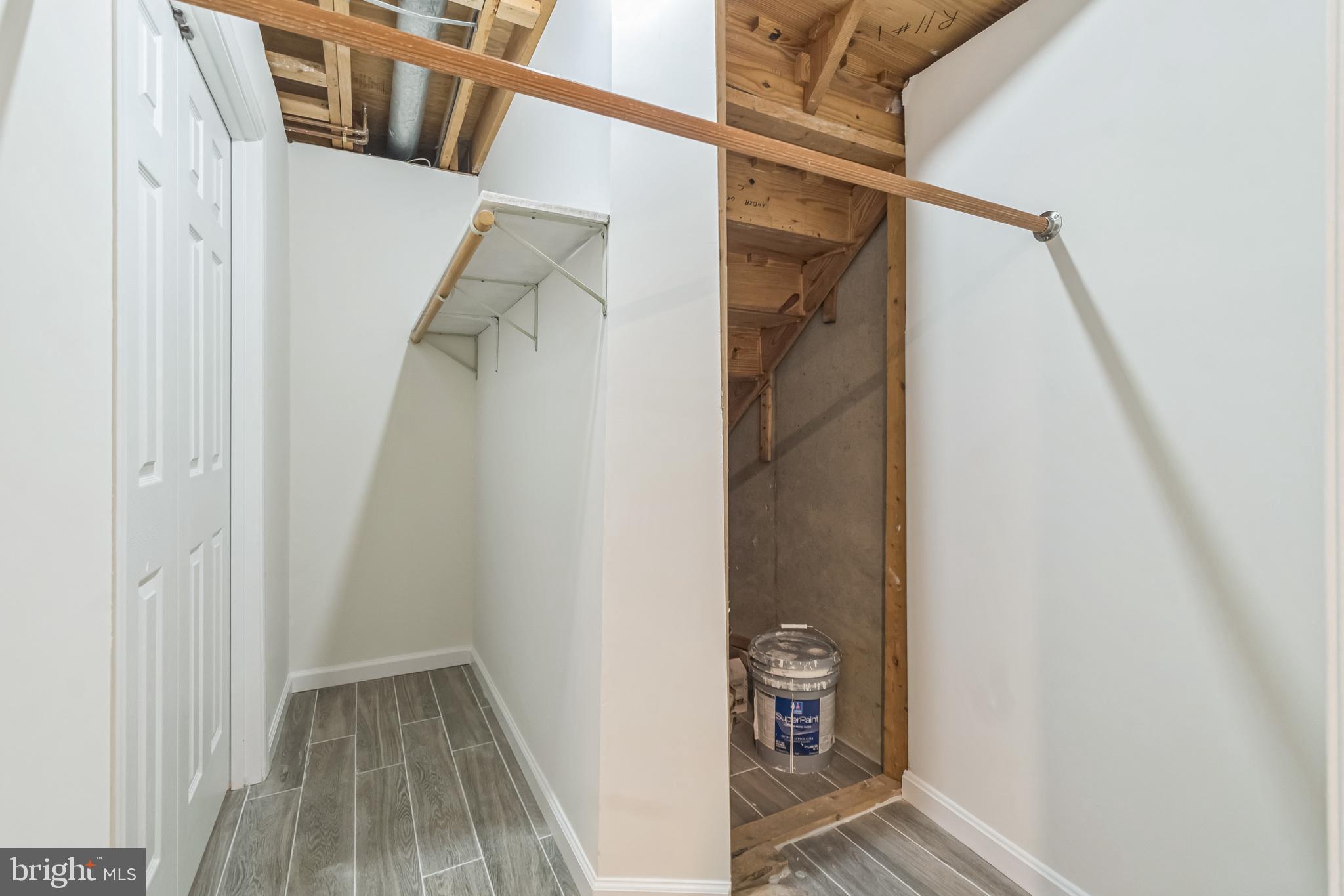 2558 S ARLINGTON MILL DRIVE B 2