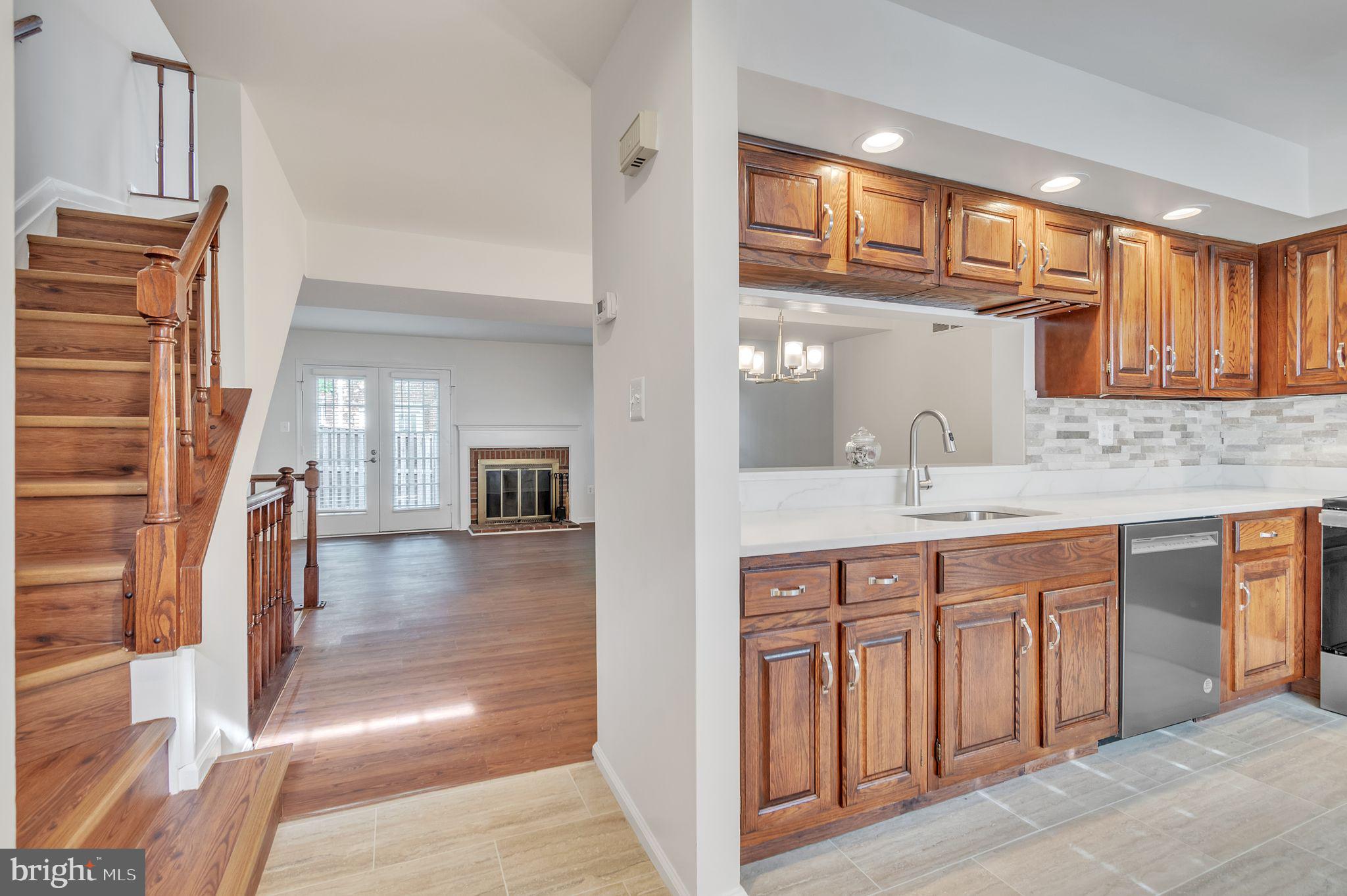 2558 S ARLINGTON MILL DRIVE B 2