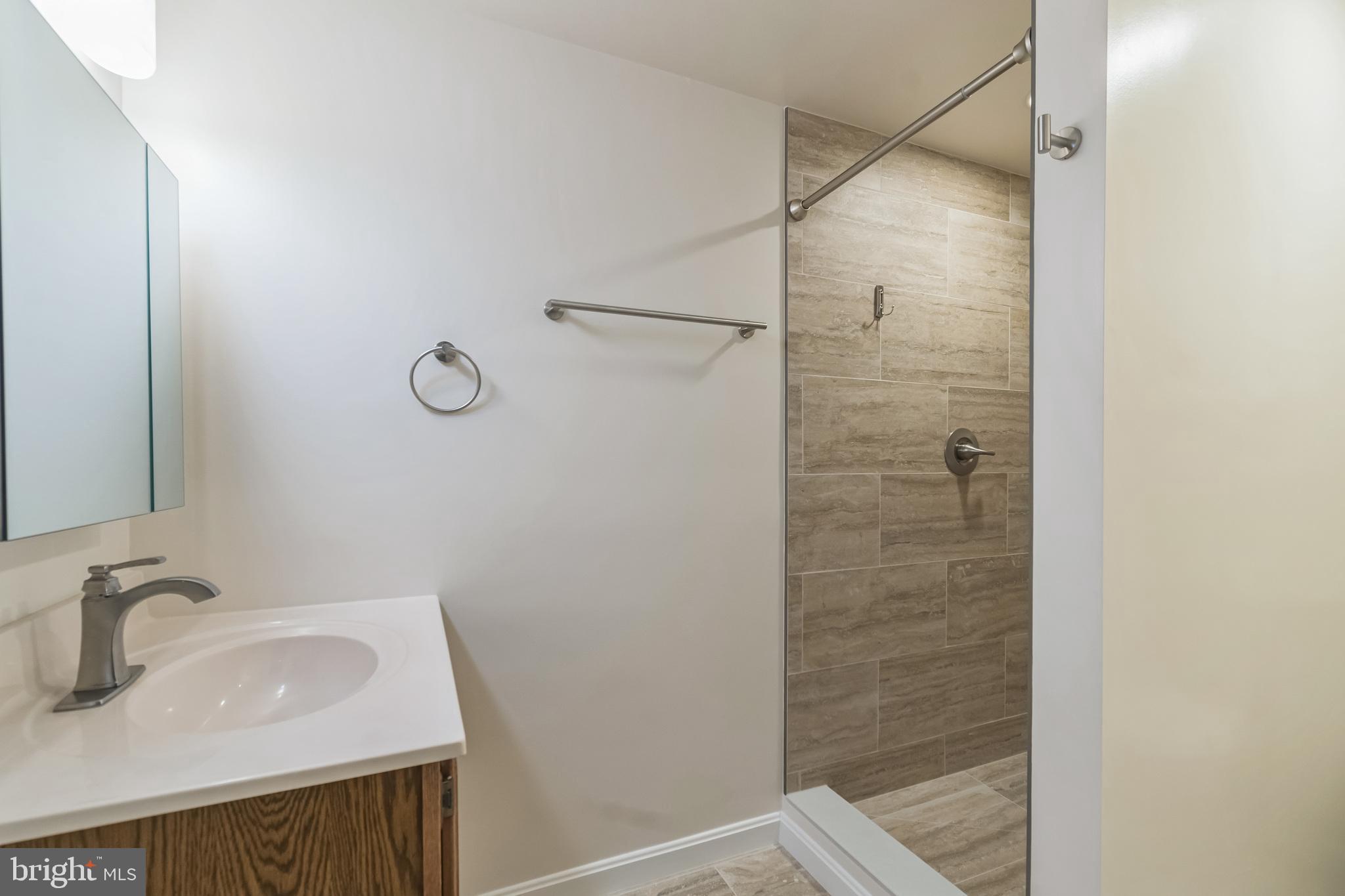 2558 S ARLINGTON MILL DRIVE B 2