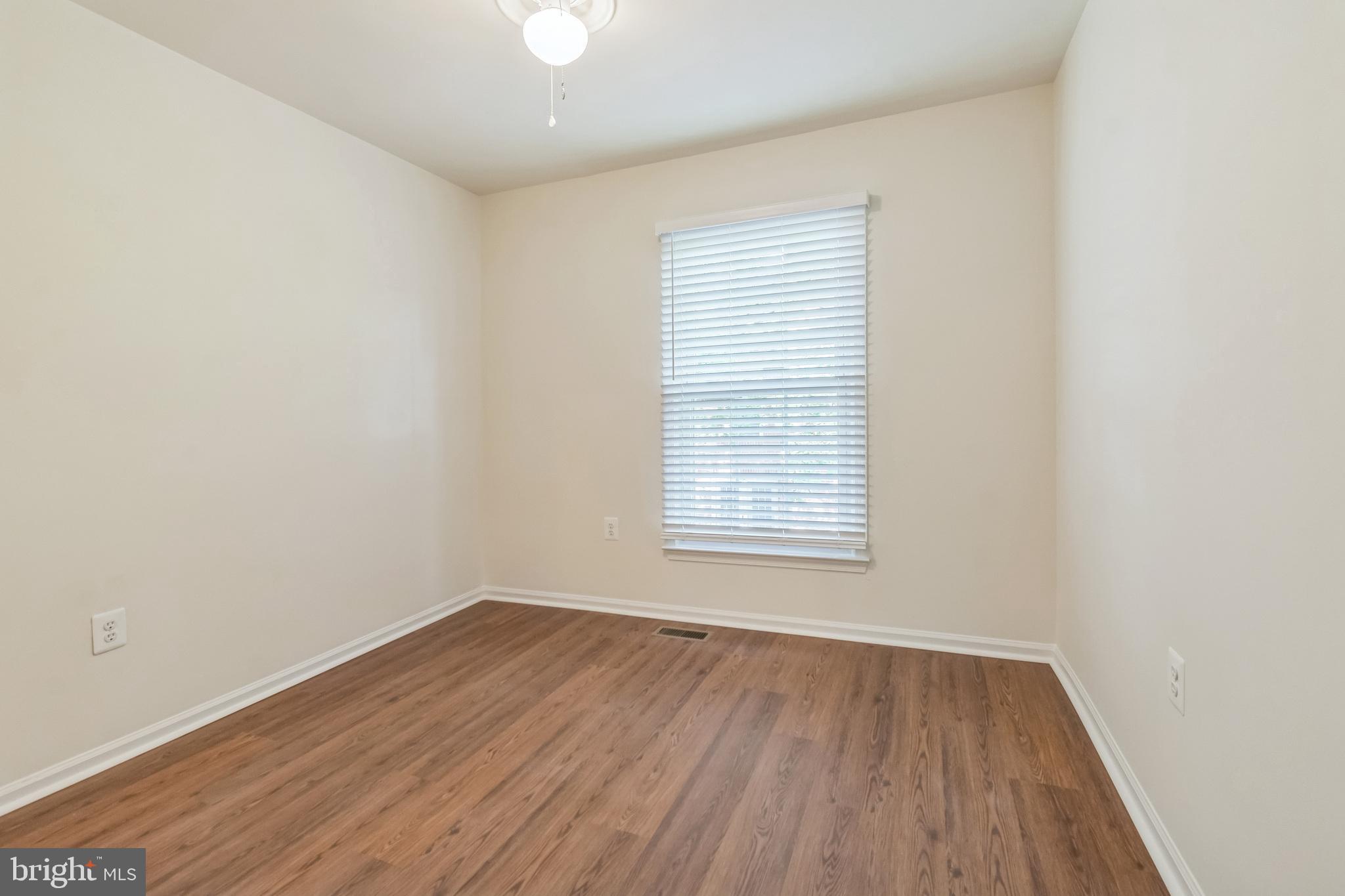 2558 S ARLINGTON MILL DRIVE B 2