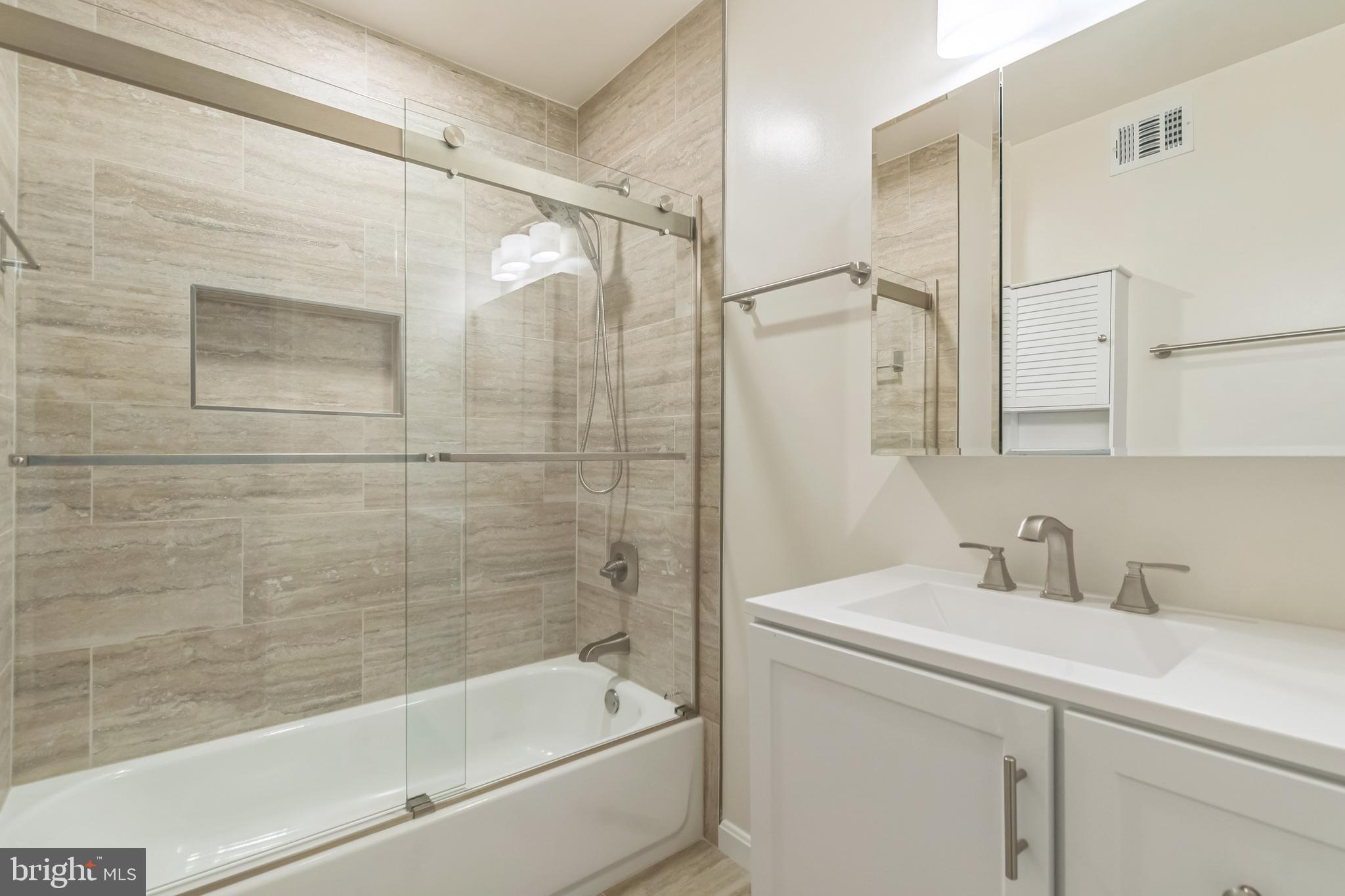 2558 S ARLINGTON MILL DRIVE B 2