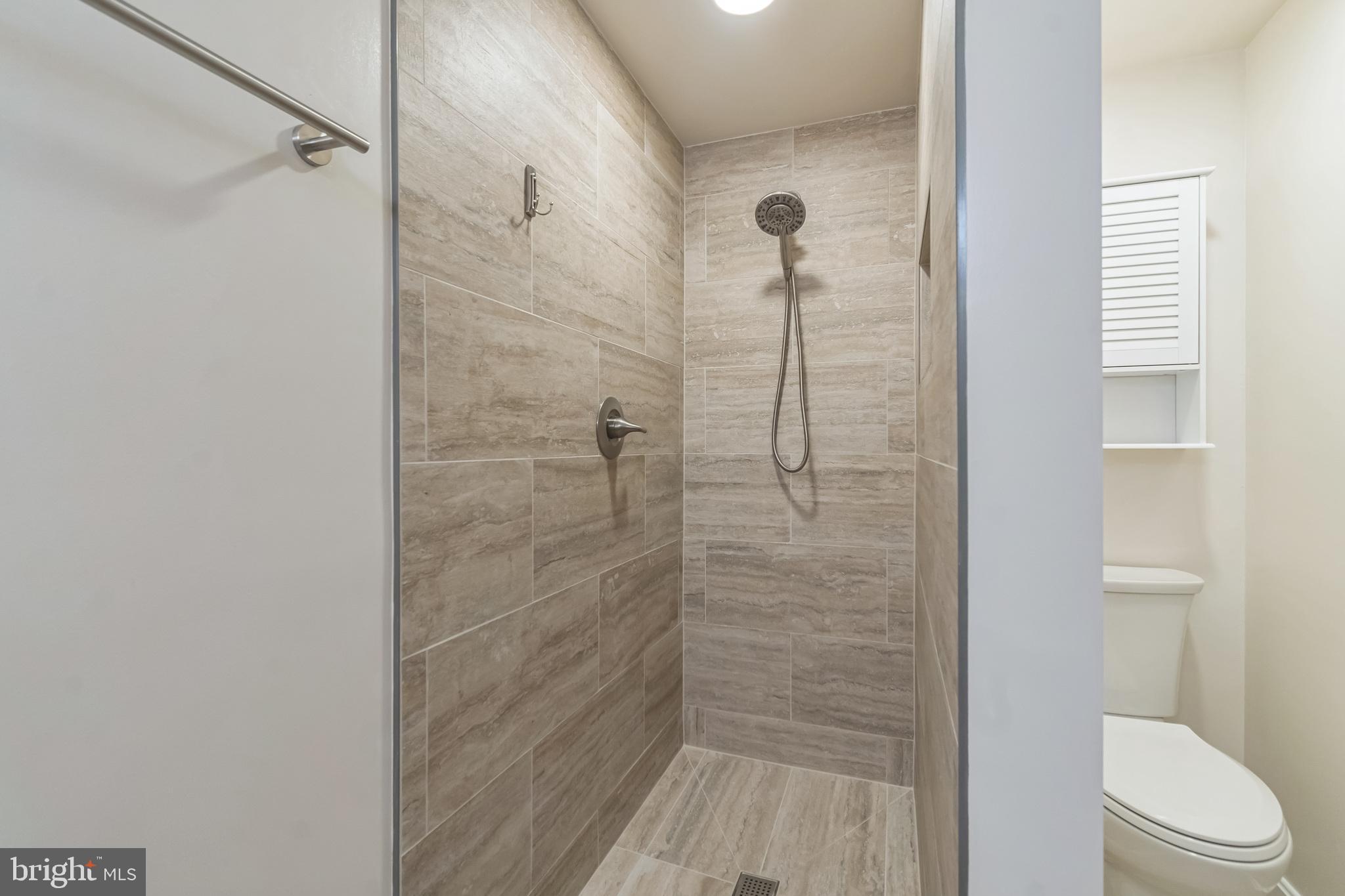 2558 S ARLINGTON MILL DRIVE B 2